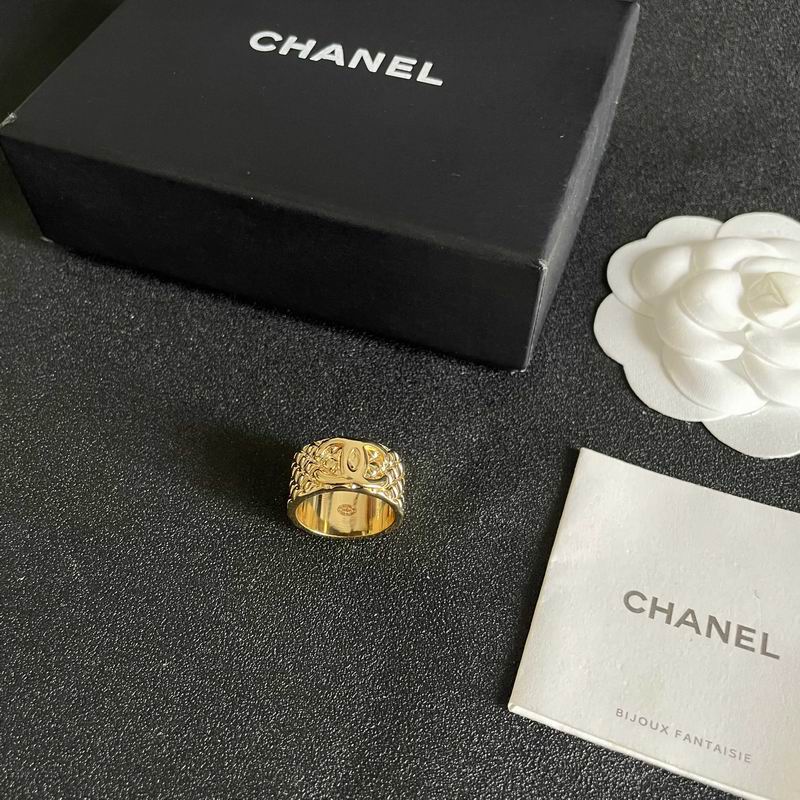 Chanel Ring 05yxs02